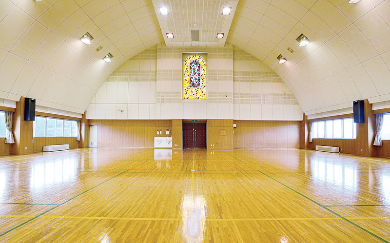 八戸看護専門学校　多目的ホール
