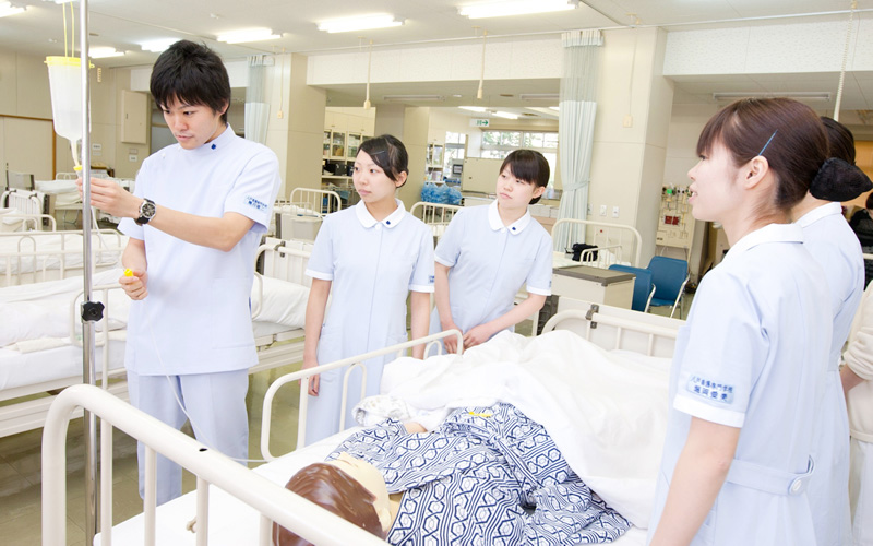 八戸看護専門学校